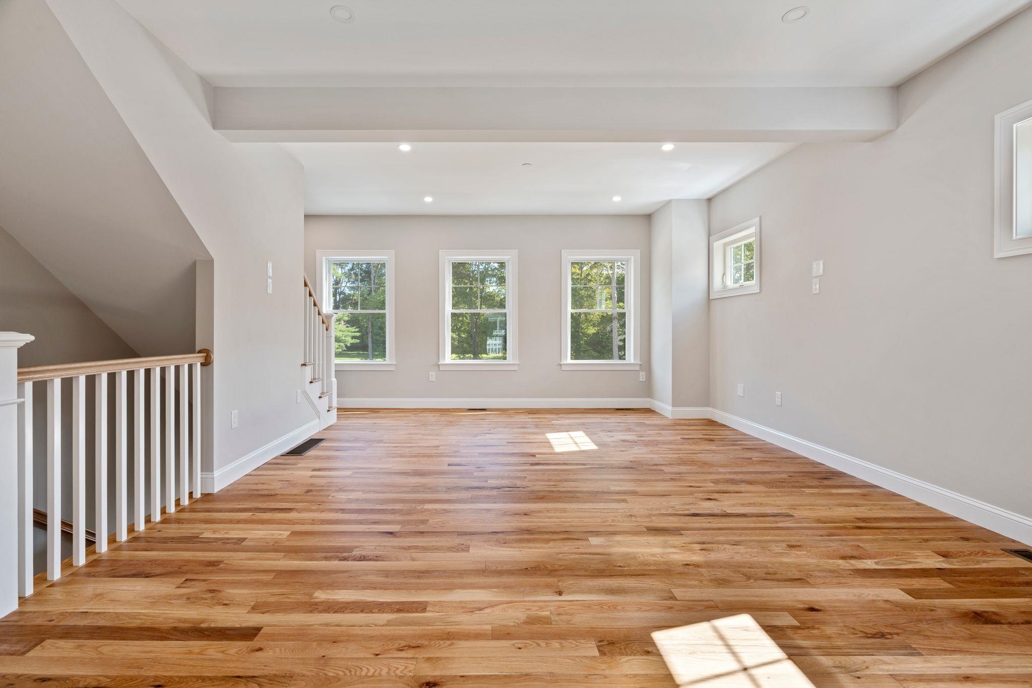 12 Juniper Lane Concord, NH 03301 - Photo 5 of 33