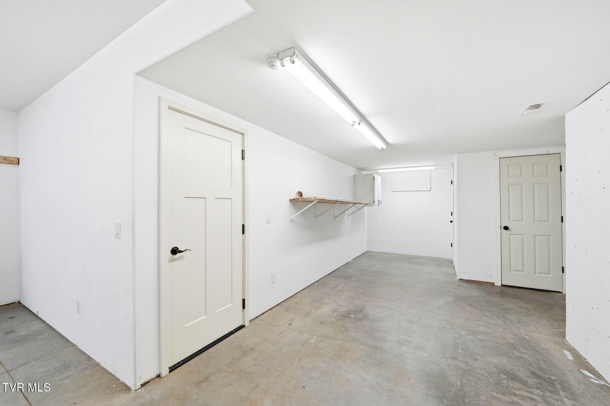 306 Harbor Approach Johnson City, TN 37601 - Photo 39 of 50 32-web-or-mls-306 Harbour Approach-38