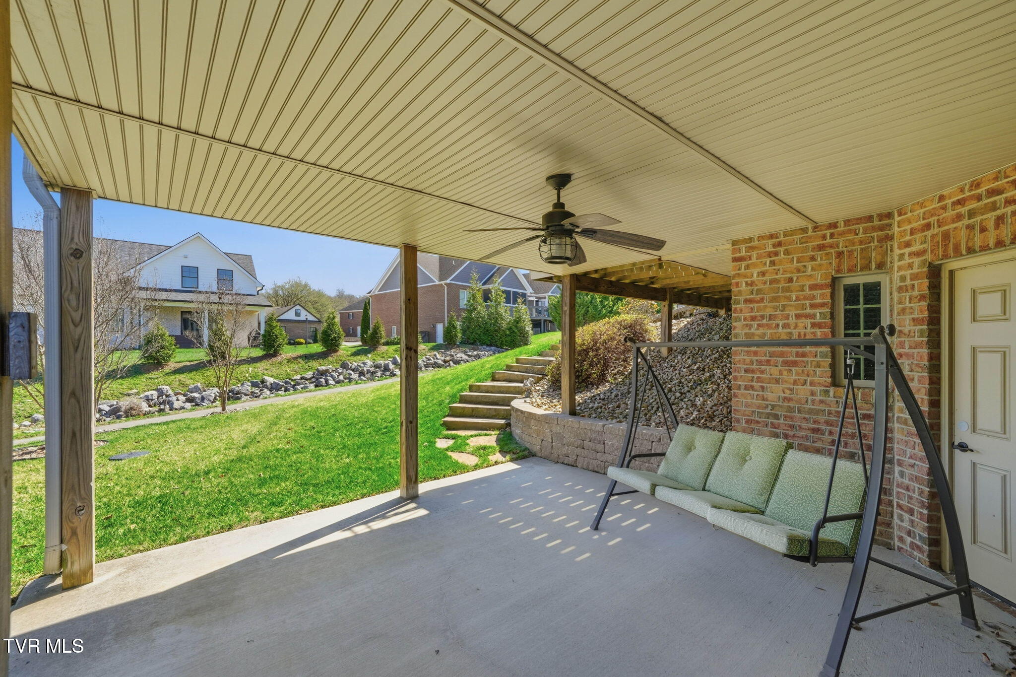 306 Harbor Approach Johnson City, TN 37601 - Photo 44 of 50 38-web-or-mls-306 Harbour Approach-43