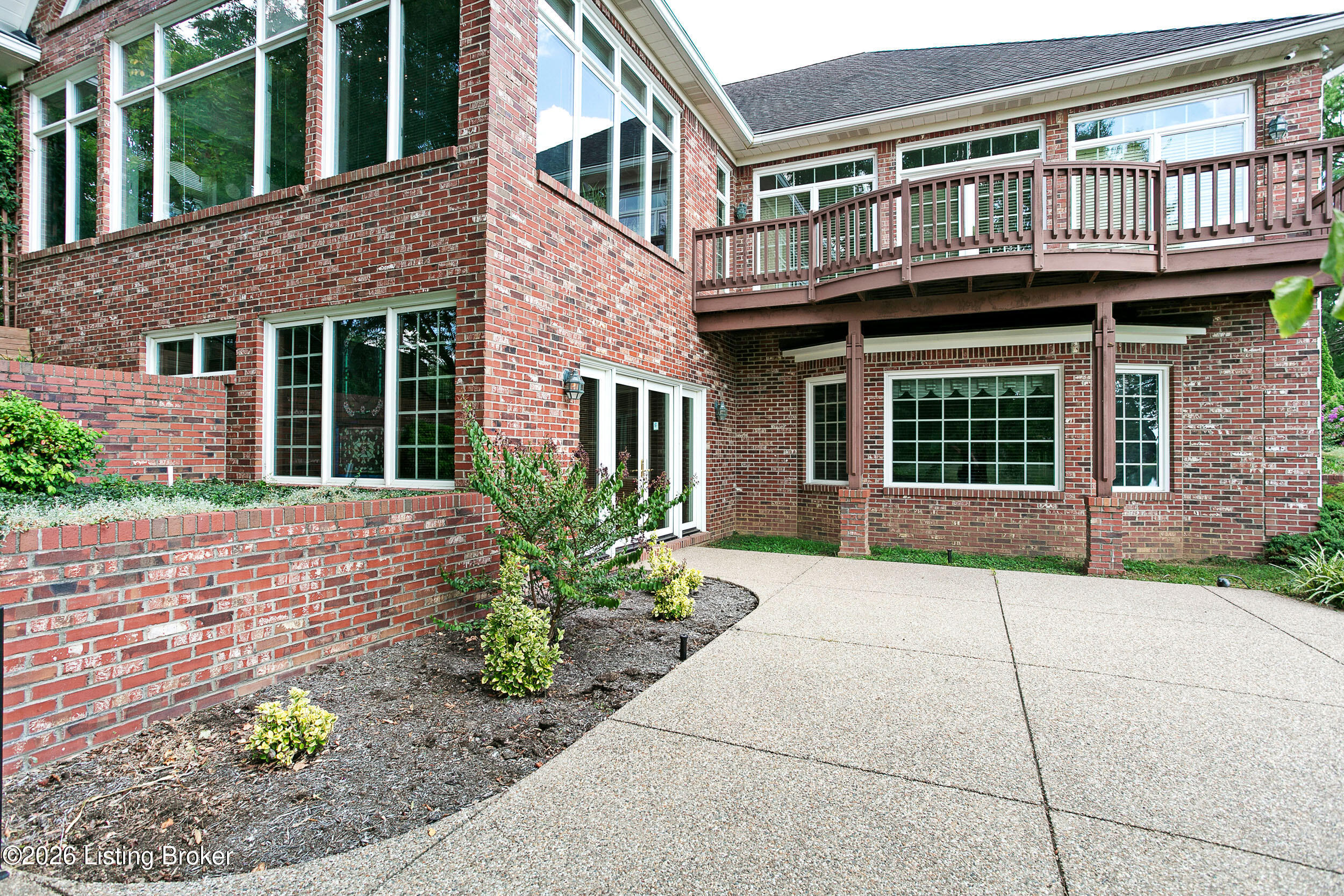 2025 Lincoln Park Road Springfield, KY 40069 - Photo 16 of 72 walkout from lower level