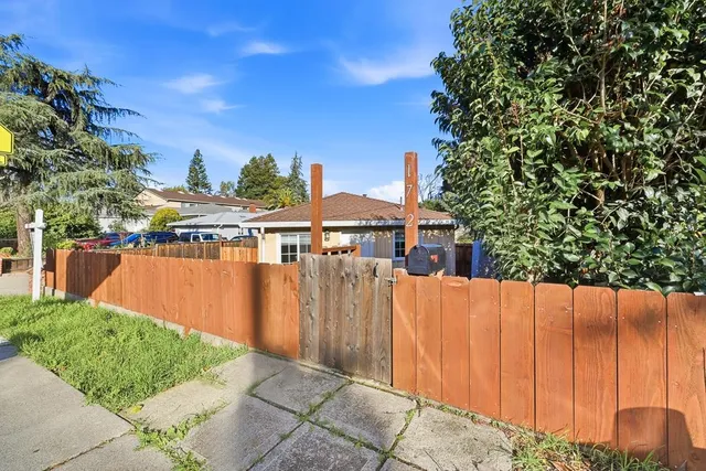 $990,000 | 19790 Stanton Avenue, Castro Valley, CA 94546