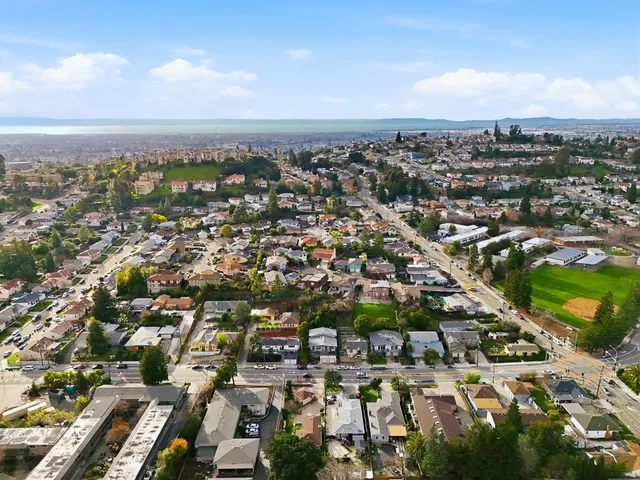 $990,000 | 19790 Stanton Avenue, Castro Valley, CA 94546
