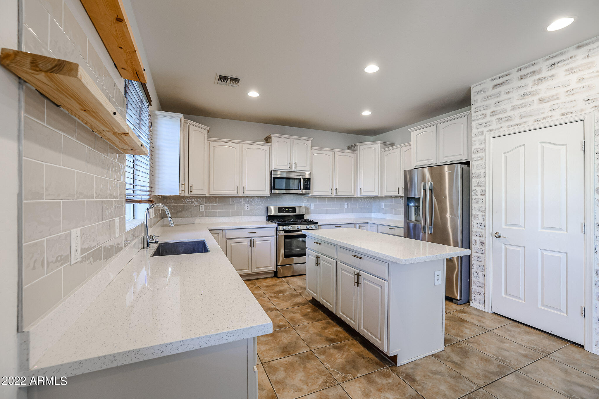 14182 West Boca Raton Road Surprise, AZ 85379 - Photo 9 of 45 B (5)