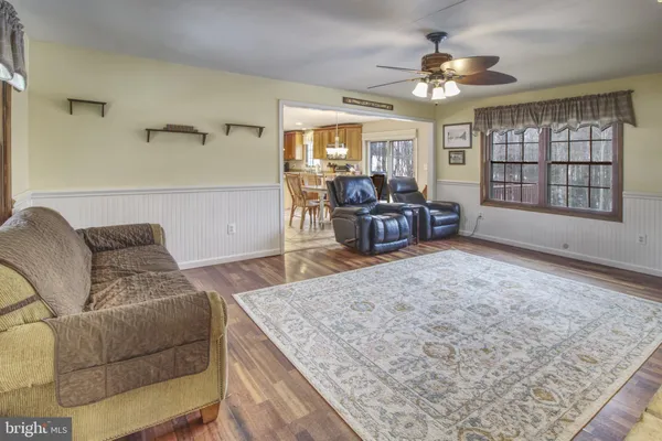 $995,000 | 3222 Kimberly Drive, Mount Airy, MD 21771