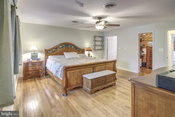 $995,000 | 3222 Kimberly Drive, Mount Airy, MD 21771