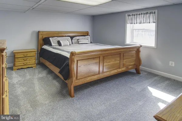 $995,000 | 3222 Kimberly Drive, Mount Airy, MD 21771