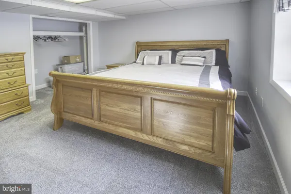 $995,000 | 3222 Kimberly Drive, Mount Airy, MD 21771