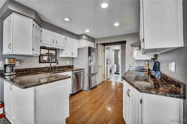 $695,000 | 2765 West Lake Road, Wilson, NY 14172