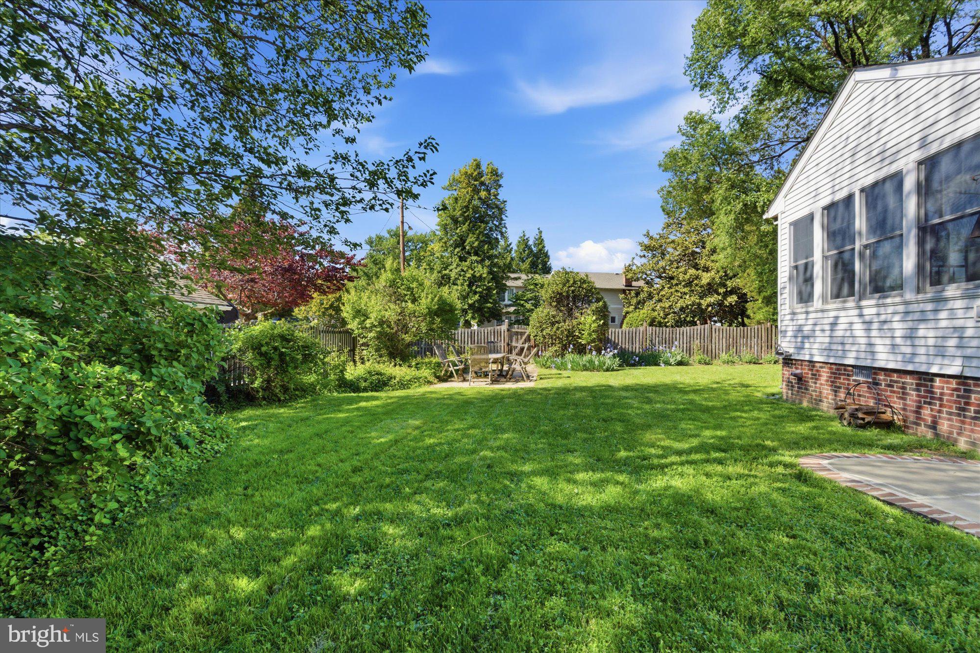 2434 Cameron Mills Road Alexandria, VA 22302 - Photo 47 of 51