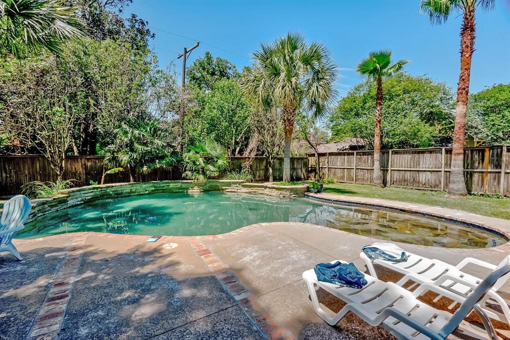 755 19th Street Beaumont, TX 77706 - Photo 42 of 46