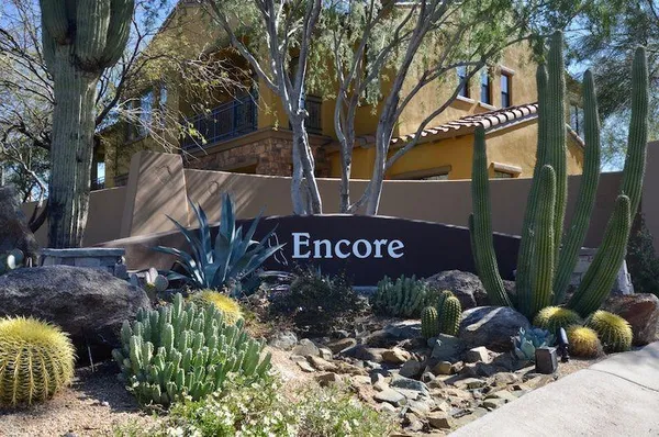 $2,600 | 20750 North 87th Street, Scottsdale, AZ 85255