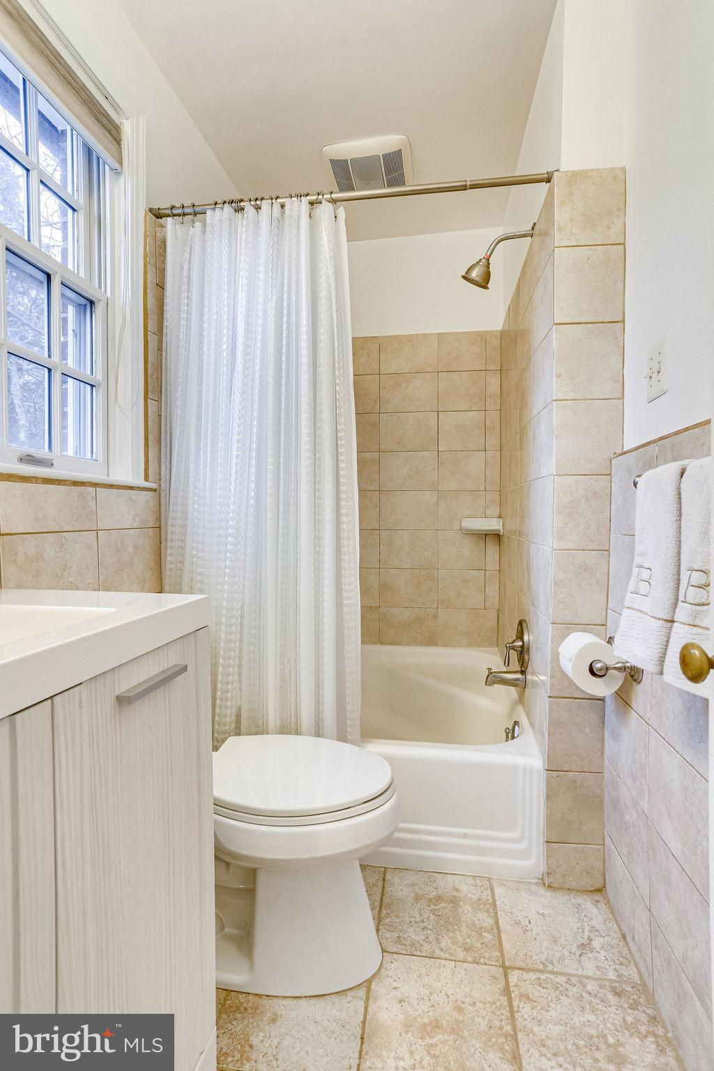 1616 Roxanna Road Northwest Washington, DC 20012 - Photo 14 of 21 Gallery Image 14