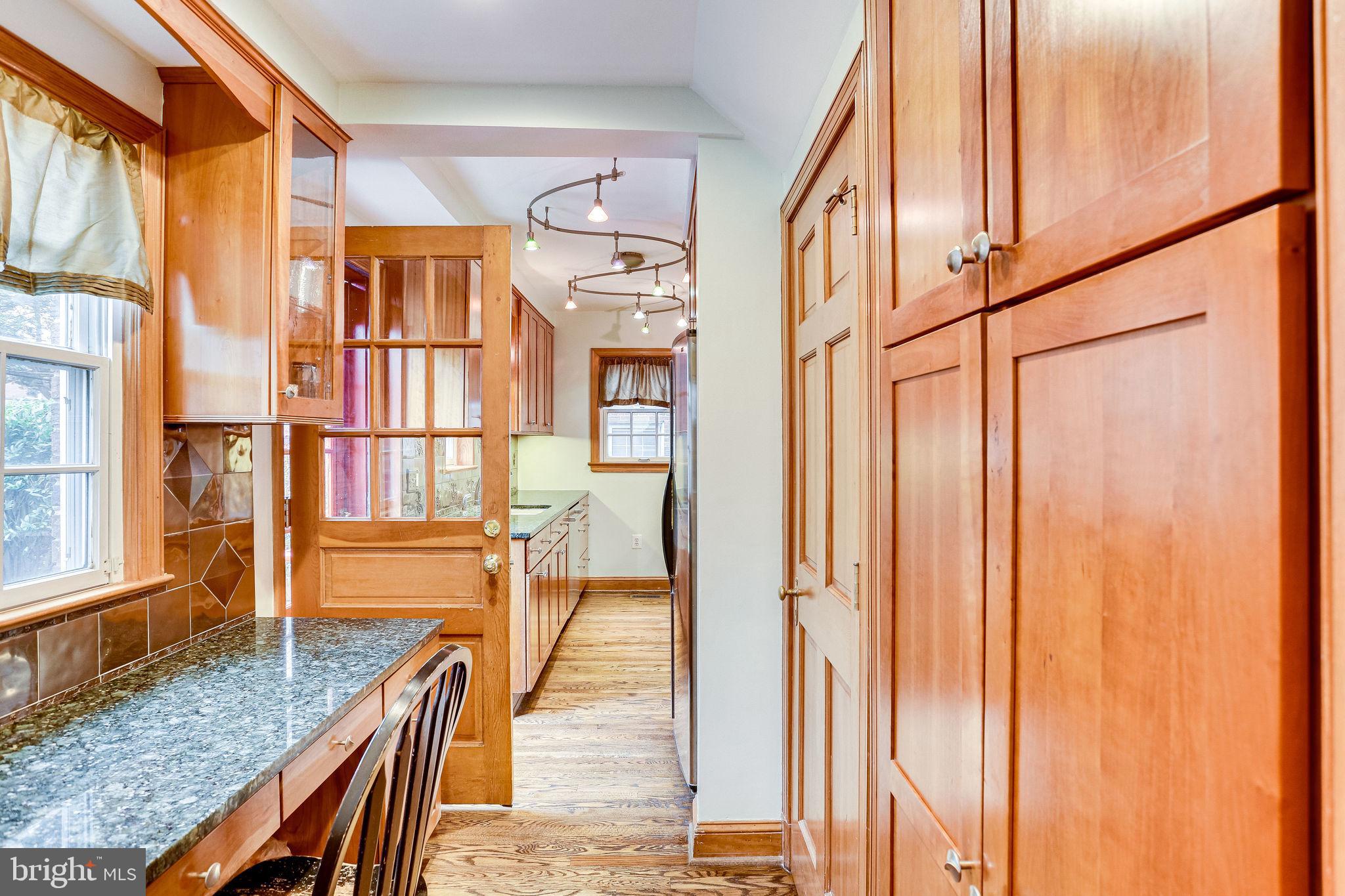 1616 Roxanna Road Northwest Washington, DC 20012 - Photo 10 of 21 Gallery Image 10