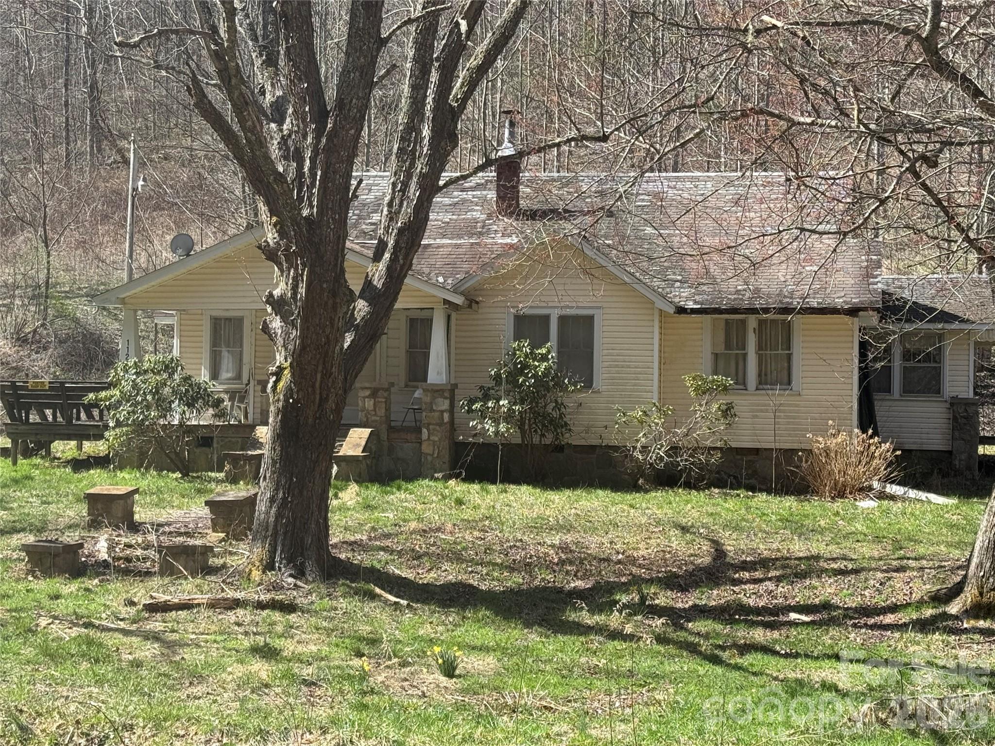 11288 Big Laurel Road Marshall, NC 28753 - Photo 4 of 33