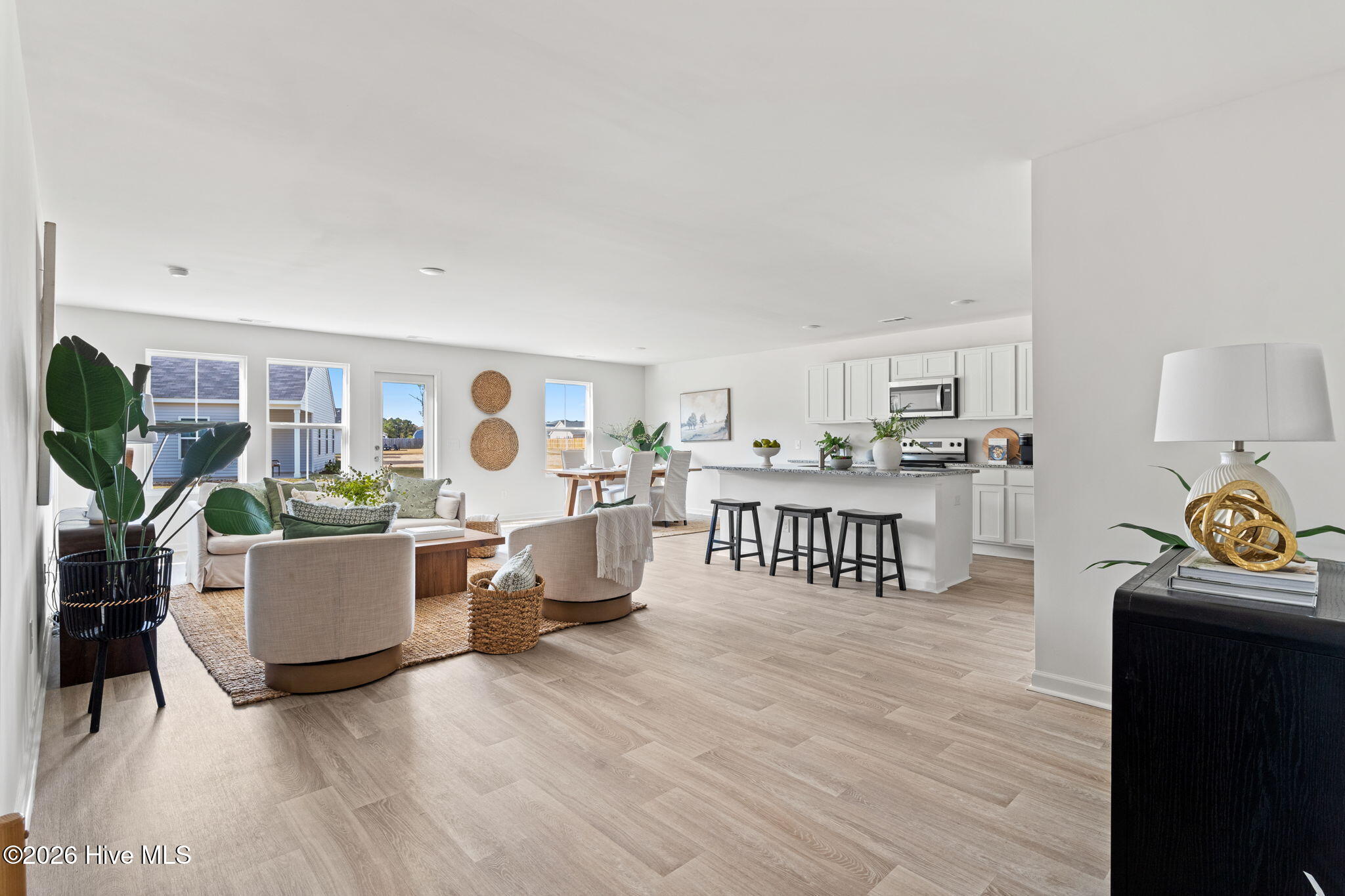 900 Plymouth Road Boiling Spring Lakes, NC 28461 - Photo 10 of 35 Living Area