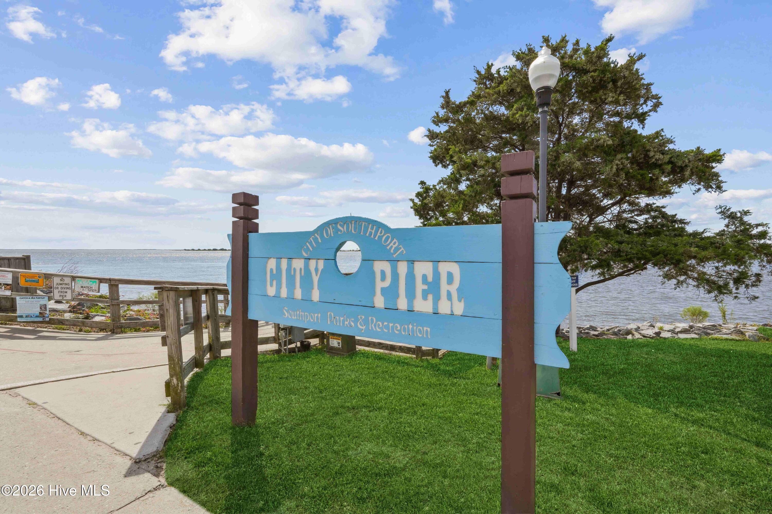 900 Plymouth Road Boiling Spring Lakes, NC 28461 - Photo 27 of 35 Southport City Pier 1