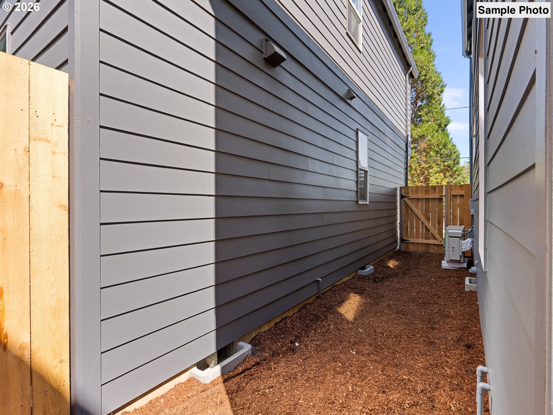 4372 Northeast Going Street Portland, OR 97218 - Photo 14 of 18