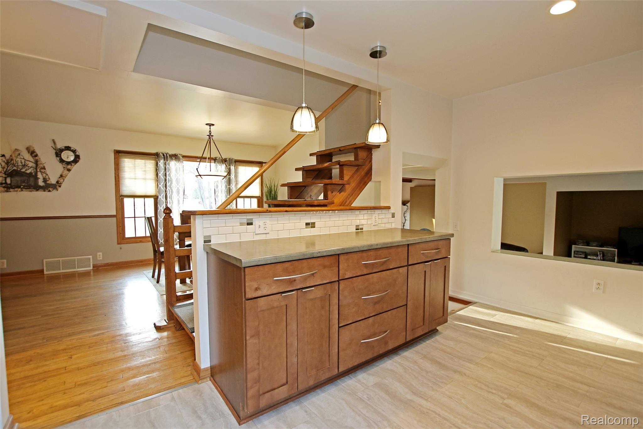 1085 Bird Road Ortonville, MI 48462 - Photo 18 of 79 18) Kitchen.jpg