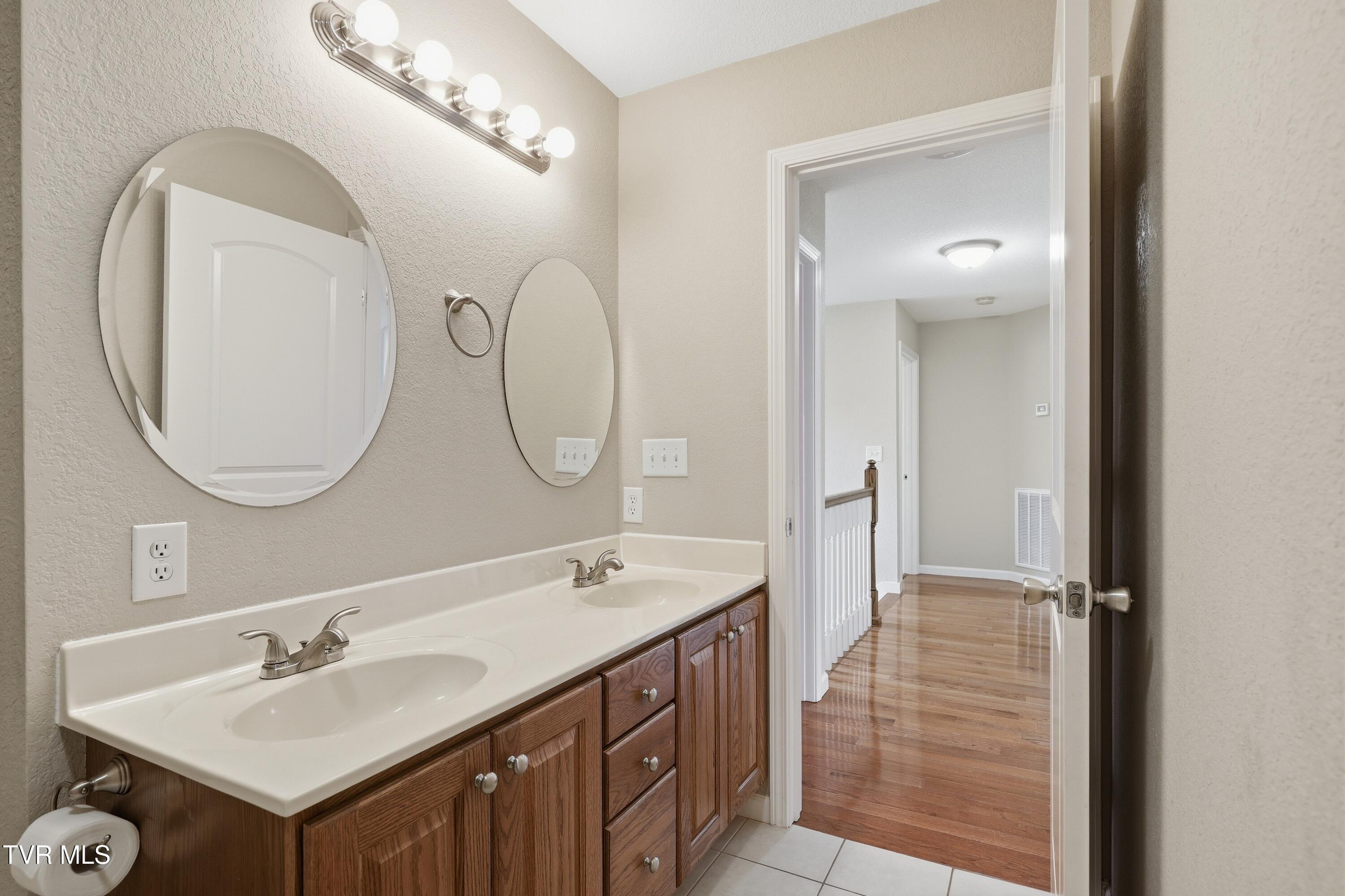 767 Possum Creek Road Greeneville, TN 37743 - Photo 49 of 69 65_767_possum_creek_rd_0151