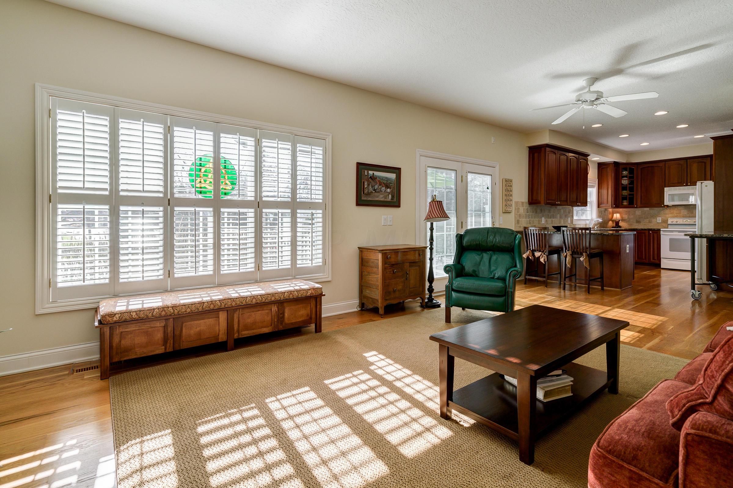 339 East Torrence Road Columbus, OH 43214 - Photo 18 of 45 Gallery Image 18