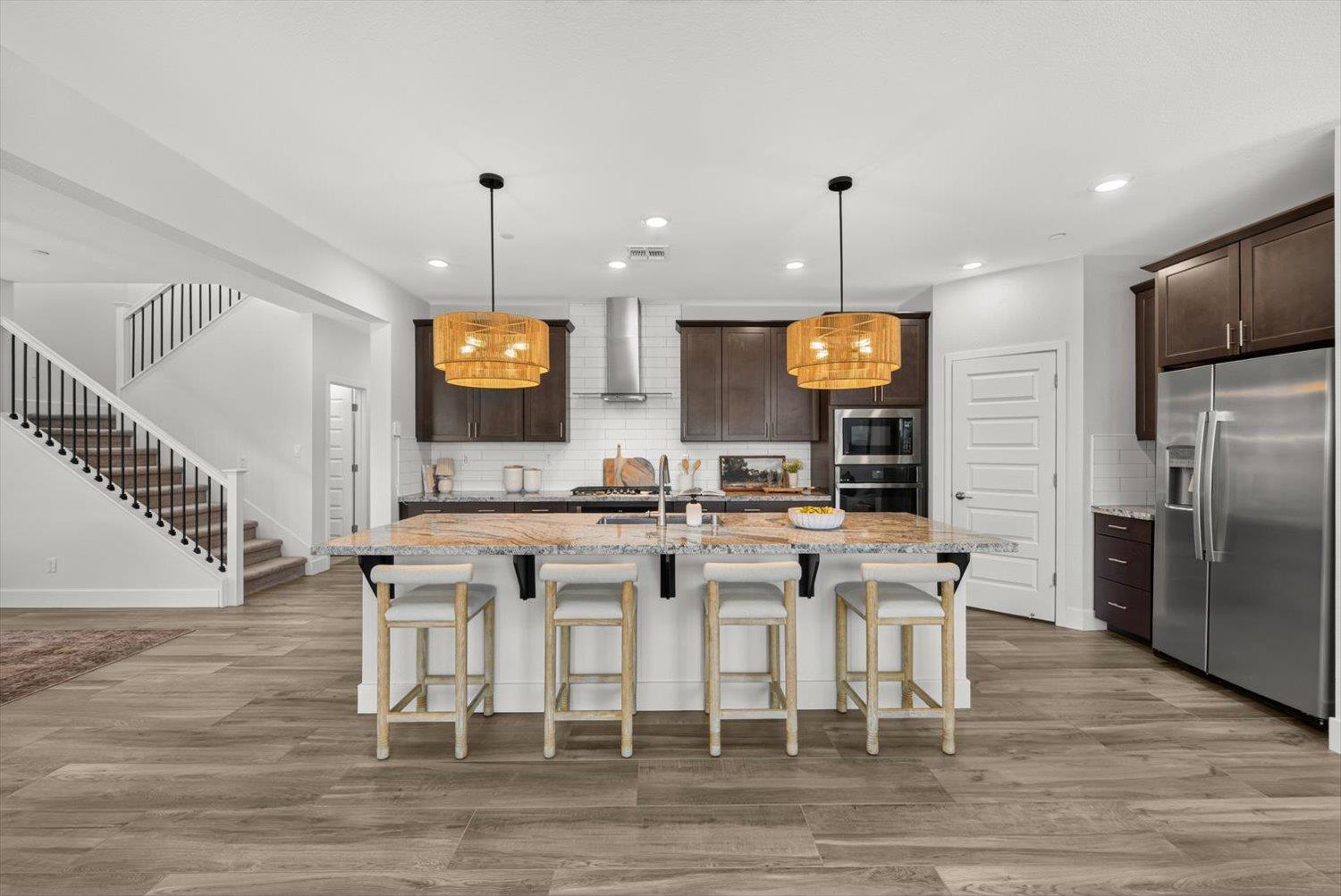 4184 Salt Point Way Rancho Cordova, CA 95742 - Photo 3 of 85 Gallery Image 3