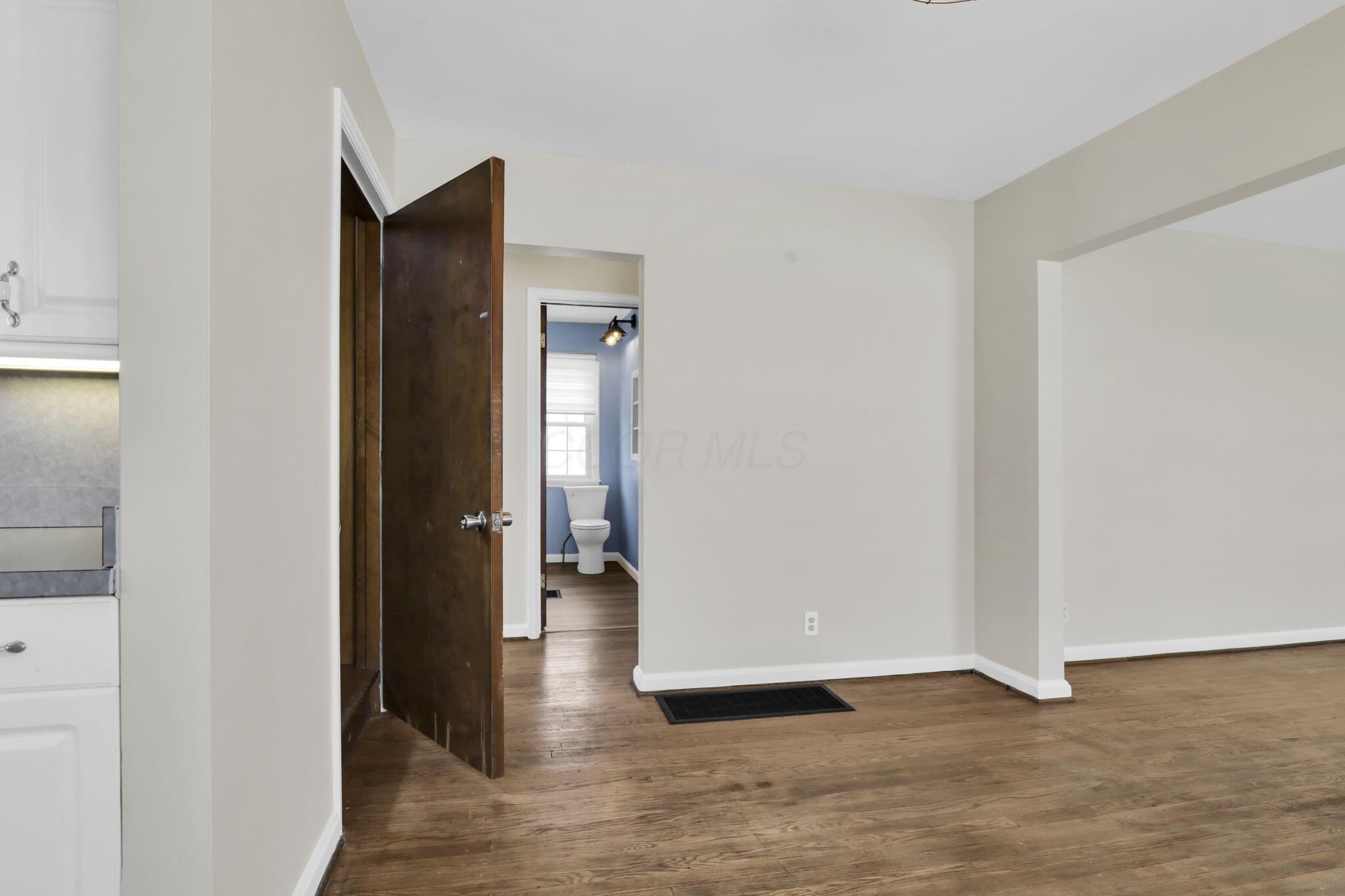 910 Wiltshire Road Columbus, OH 43204 - Photo 19 of 68 21-web-or-mls-IMG_6463