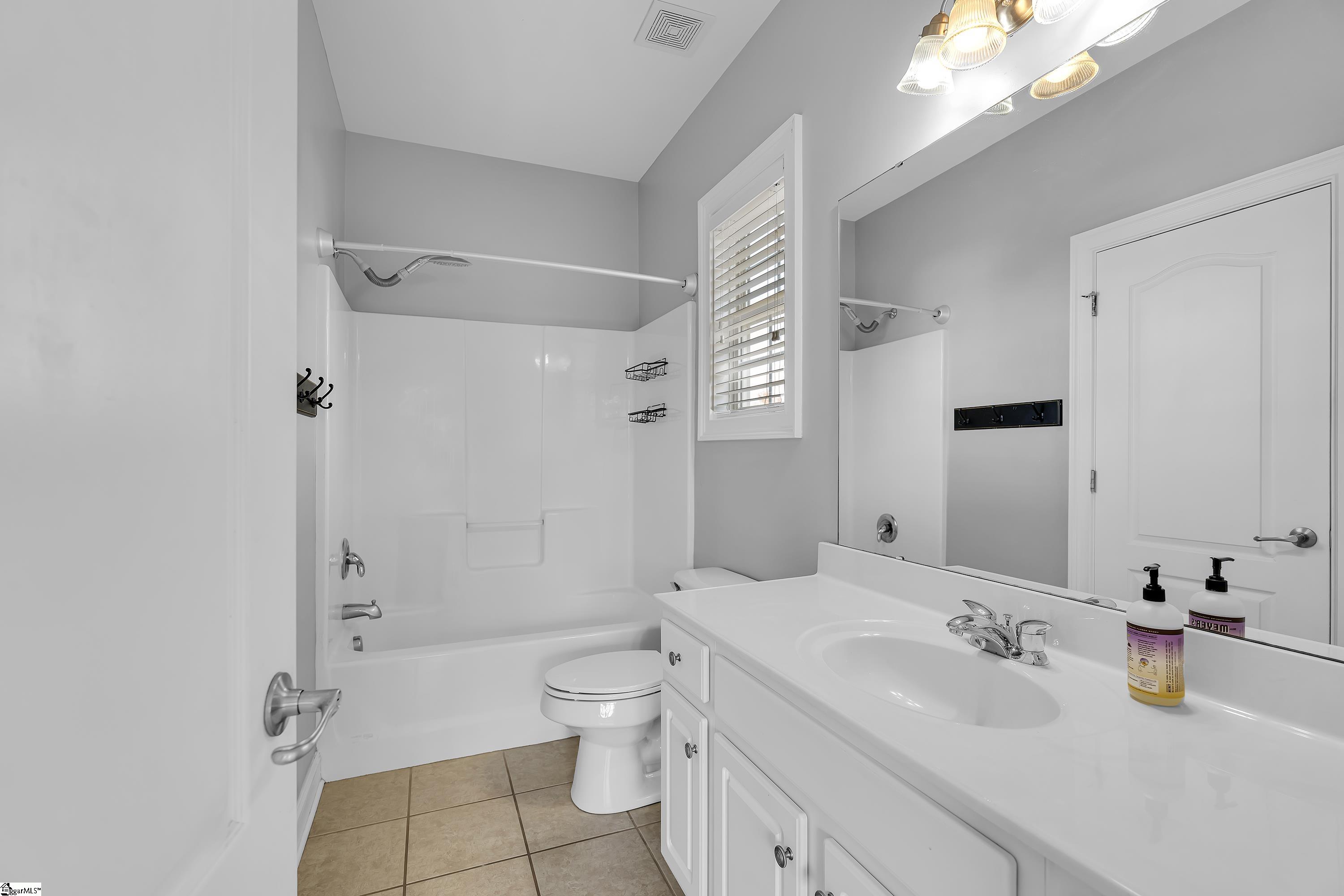 718 Dills Farm Way Greer, SC 29651 - Photo 21 of 40