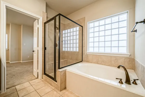 $2,700 | 1117 St Agnes Street, Unit D, Houston, TX 77030