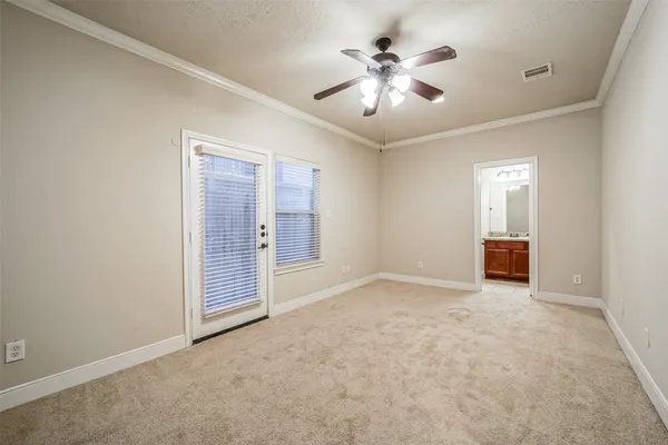 $2,700 | 1117 St Agnes Street, Unit D, Houston, TX 77030