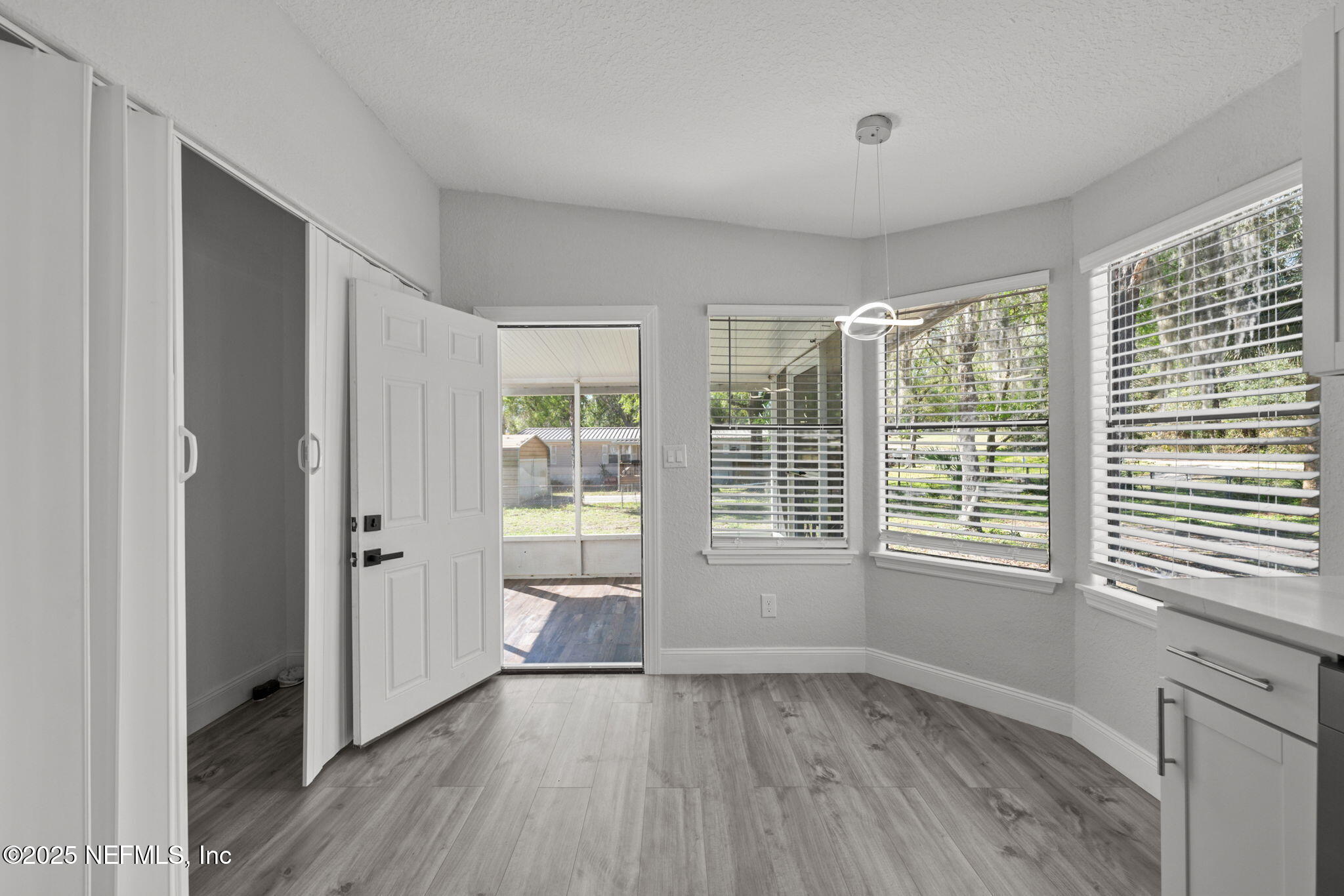 200 High Ridge Road Satsuma, FL 32189 - Photo 17 of 33 Breakfast Nook