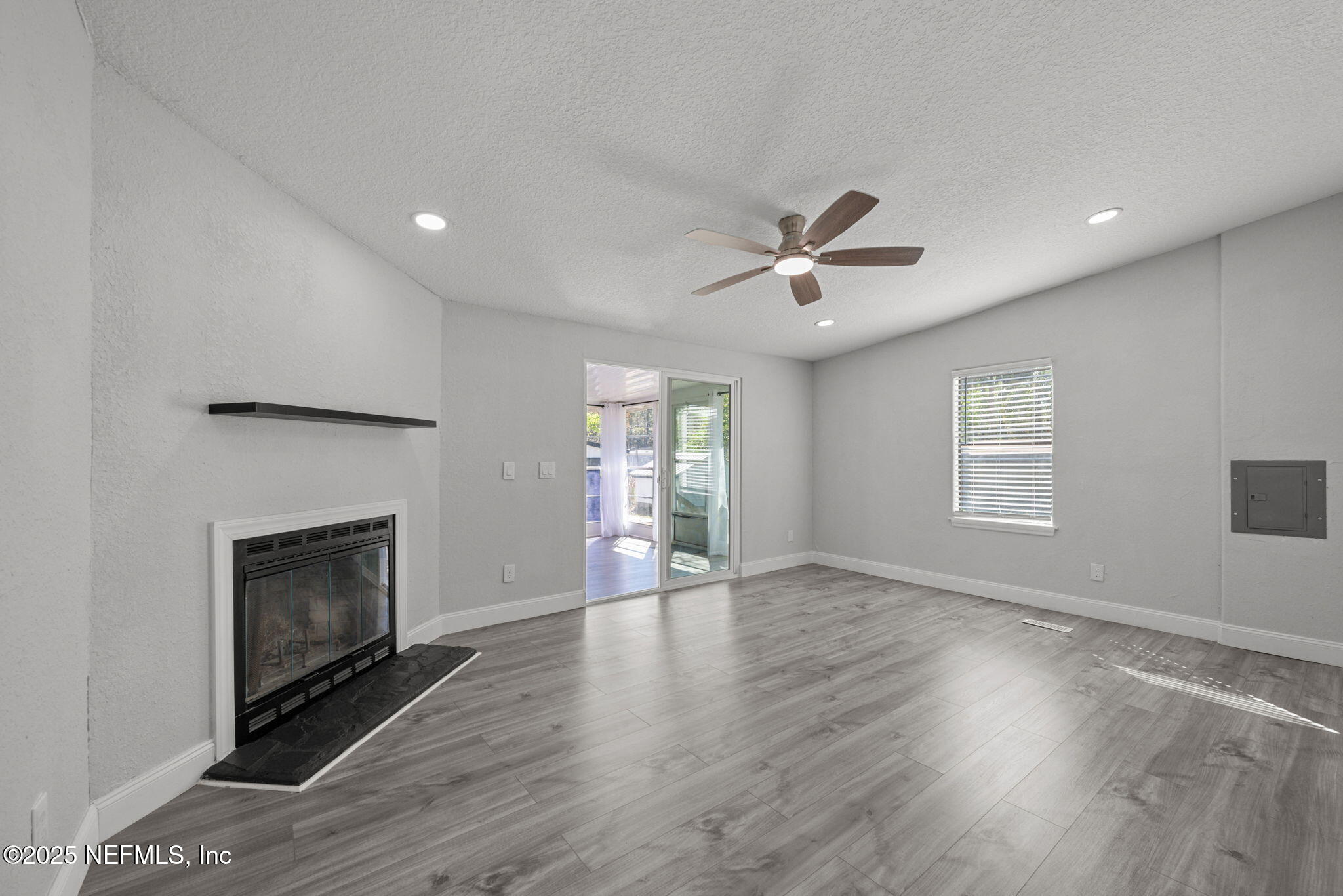 200 High Ridge Road Satsuma, FL 32189 - Photo 19 of 33 LR 2