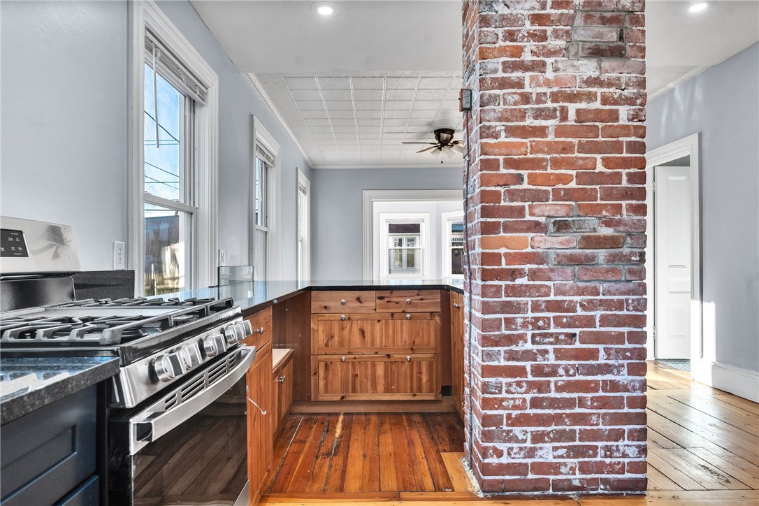 45 Wendell Street Providence, RI 02909 - Photo 11 of 42