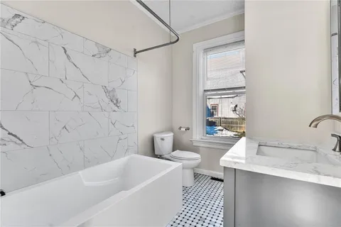 $750,000 | 45 Wendell Street, Providence, RI 02909