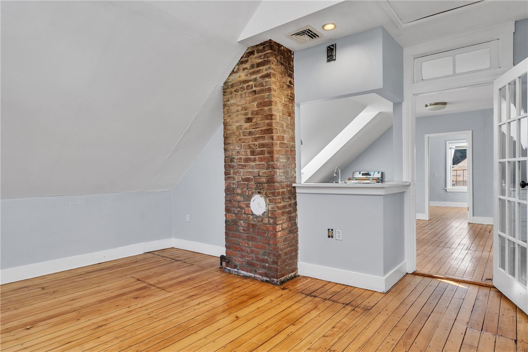 45 Wendell Street Providence, RI 02909 - Photo 29 of 42