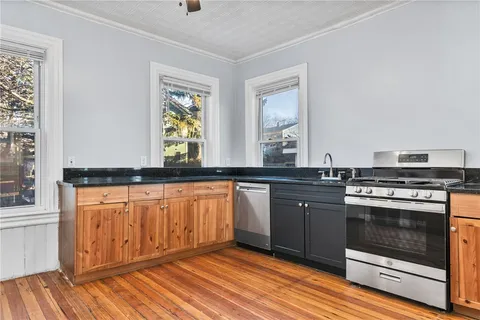 $750,000 | 45 Wendell Street, Providence, RI 02909