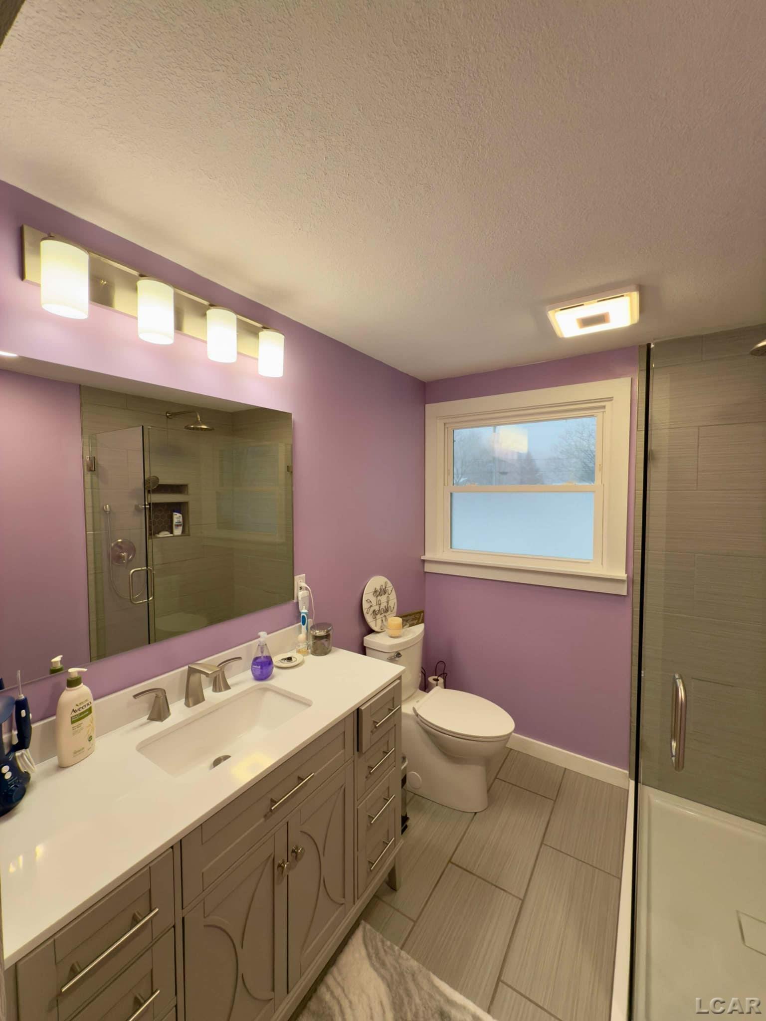 1341 Trenton Road Adrian, MI 49221 - Photo 35 of 41 50165790-e77c90c1-4737-46dd-b080-f86af5ba2456.JPG