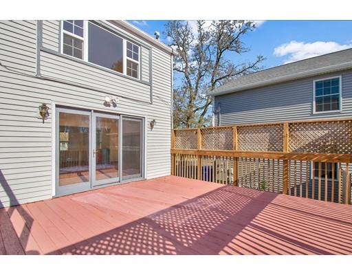 131 Laconia Street Springfield, MA 01129 - Photo 29 of 34