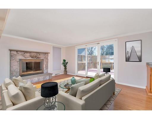 131 Laconia Street Springfield, MA 01129 - Photo 10 of 34