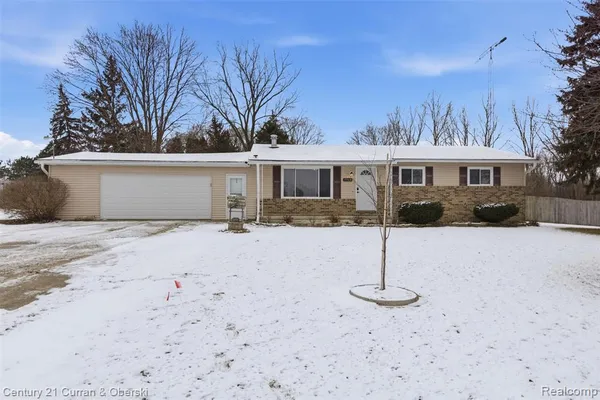 $240,000 | 7960 Beard Road, Byron, MI 48418