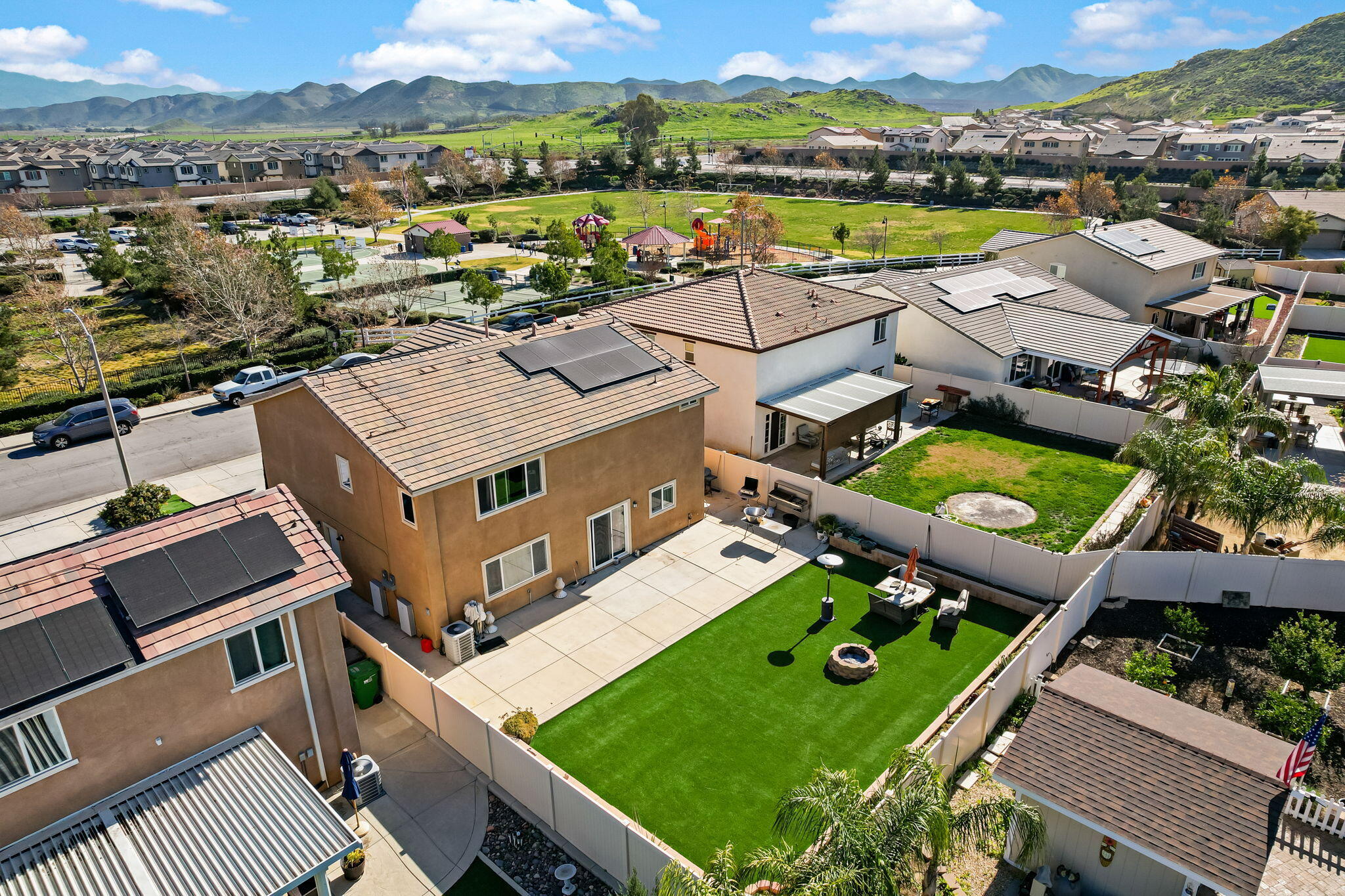 32486 Roman Warren Way Winchester, CA 92596 - Photo 7 of 45 an aerial view of a house with a ocean view