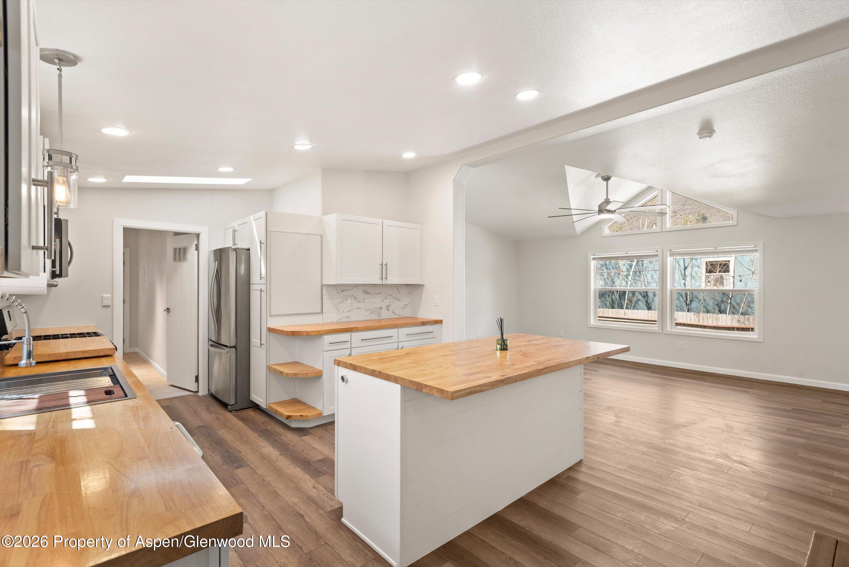 132 Ridge Trail Aspen, CO 81611 - Photo 7 of 38 10-PET_5038