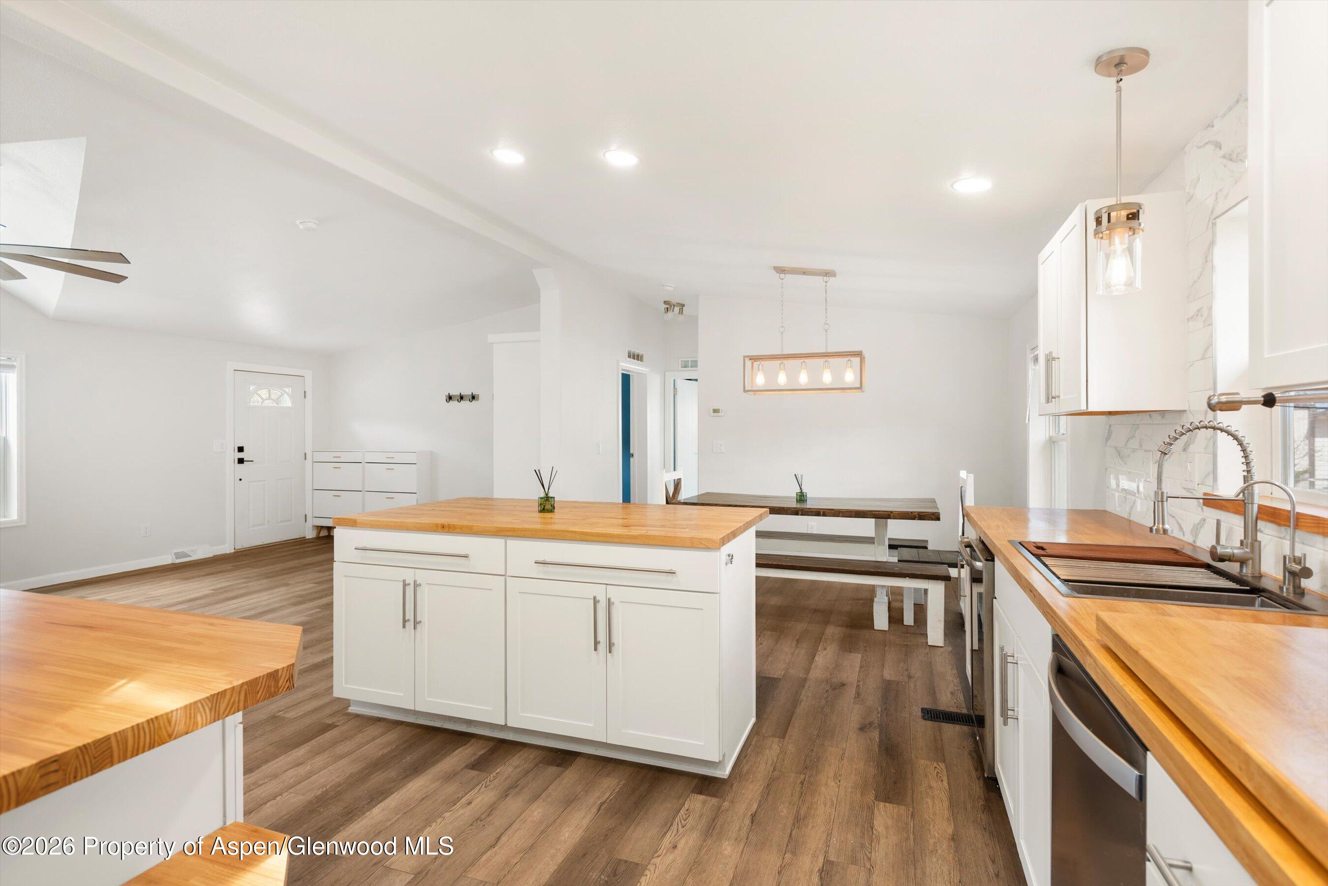 132 Ridge Trail Aspen, CO 81611 - Photo 8 of 38 11-PET_5155