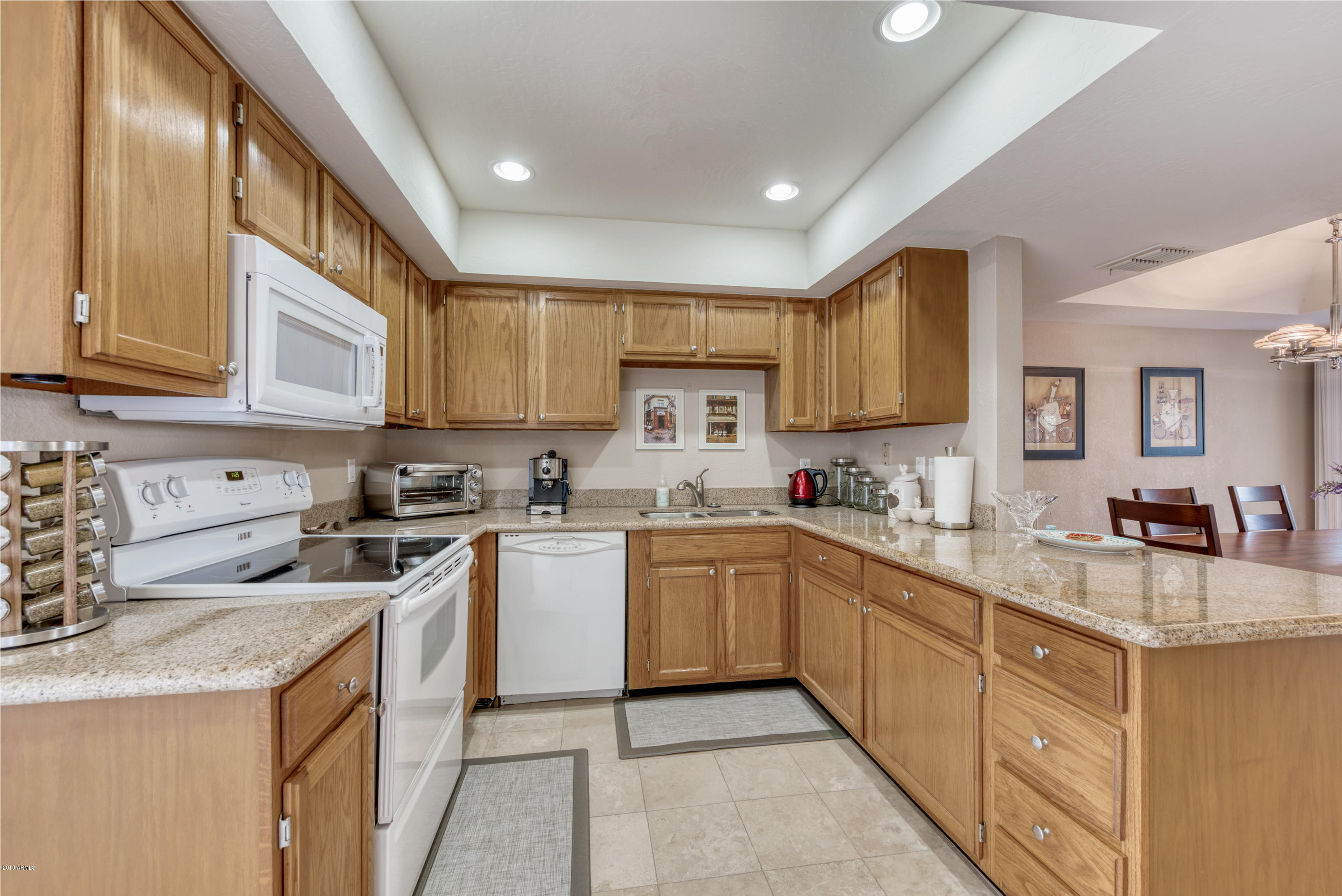 9445 North 94th Place, Unit 120 Scottsdale, AZ 85258 - Photo 9 of 17 Kitchen