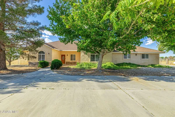 $699,000 | 8585 Avenue E W Lancaster Ca West, Lancaster, CA 93536