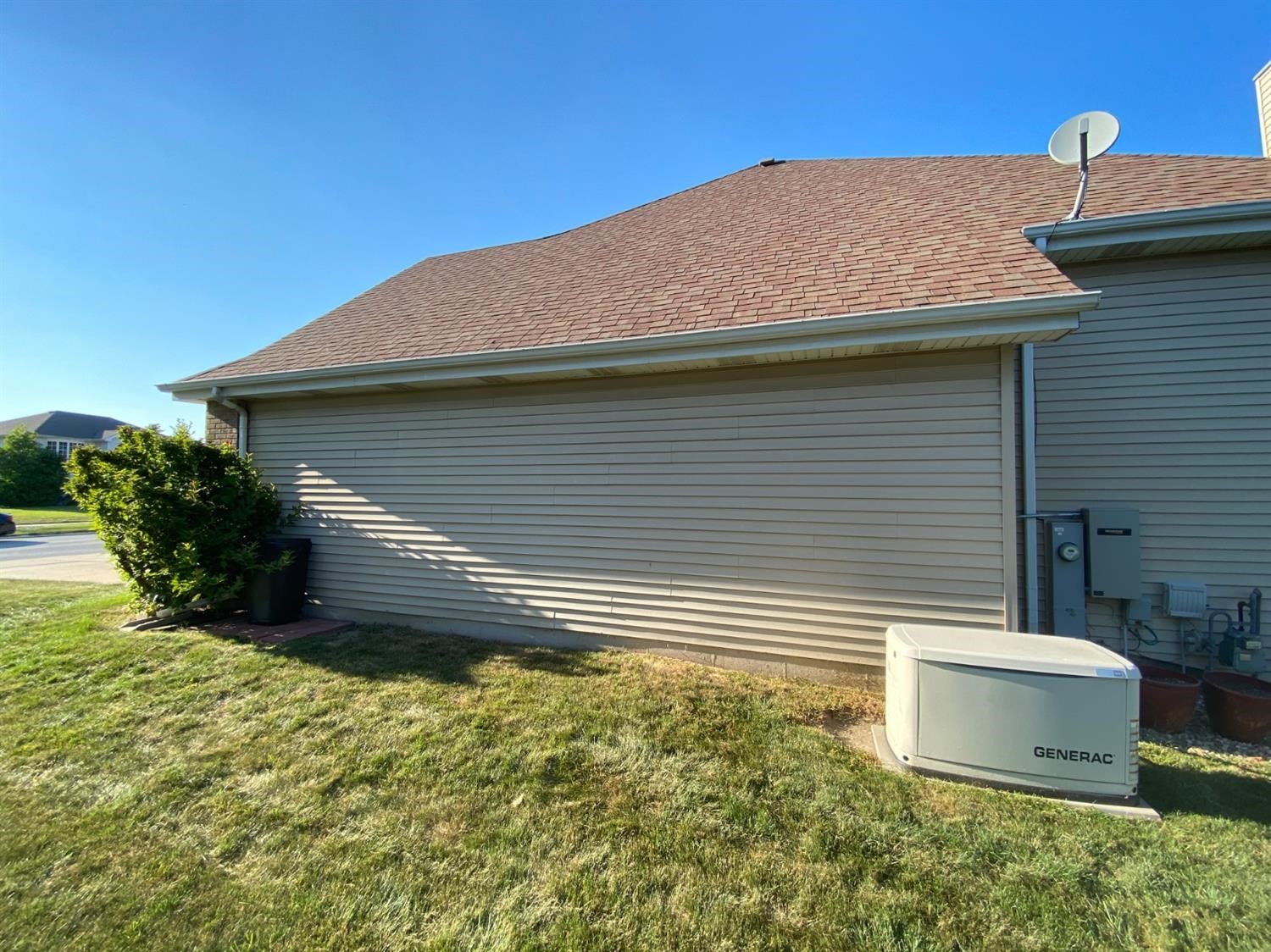 1467 Edgewater Road Crown Point, IN 46307 - Photo 11 of 63 1500x1124