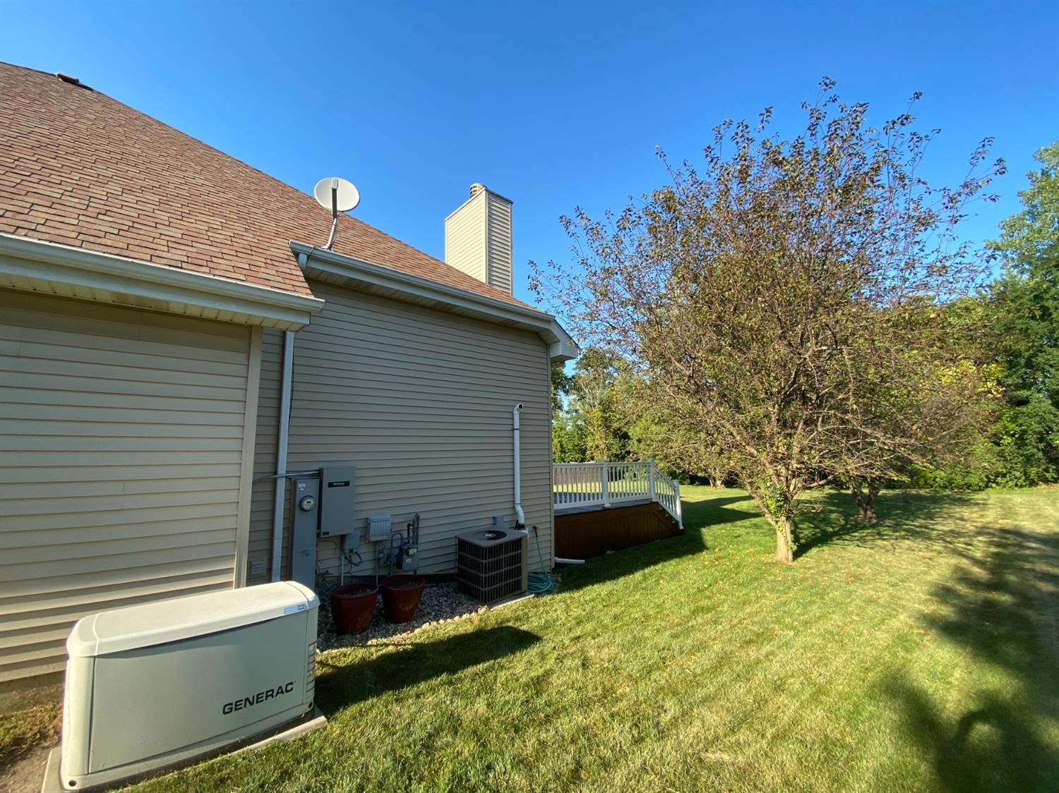 1467 Edgewater Road Crown Point, IN 46307 - Photo 12 of 63 1500x1124