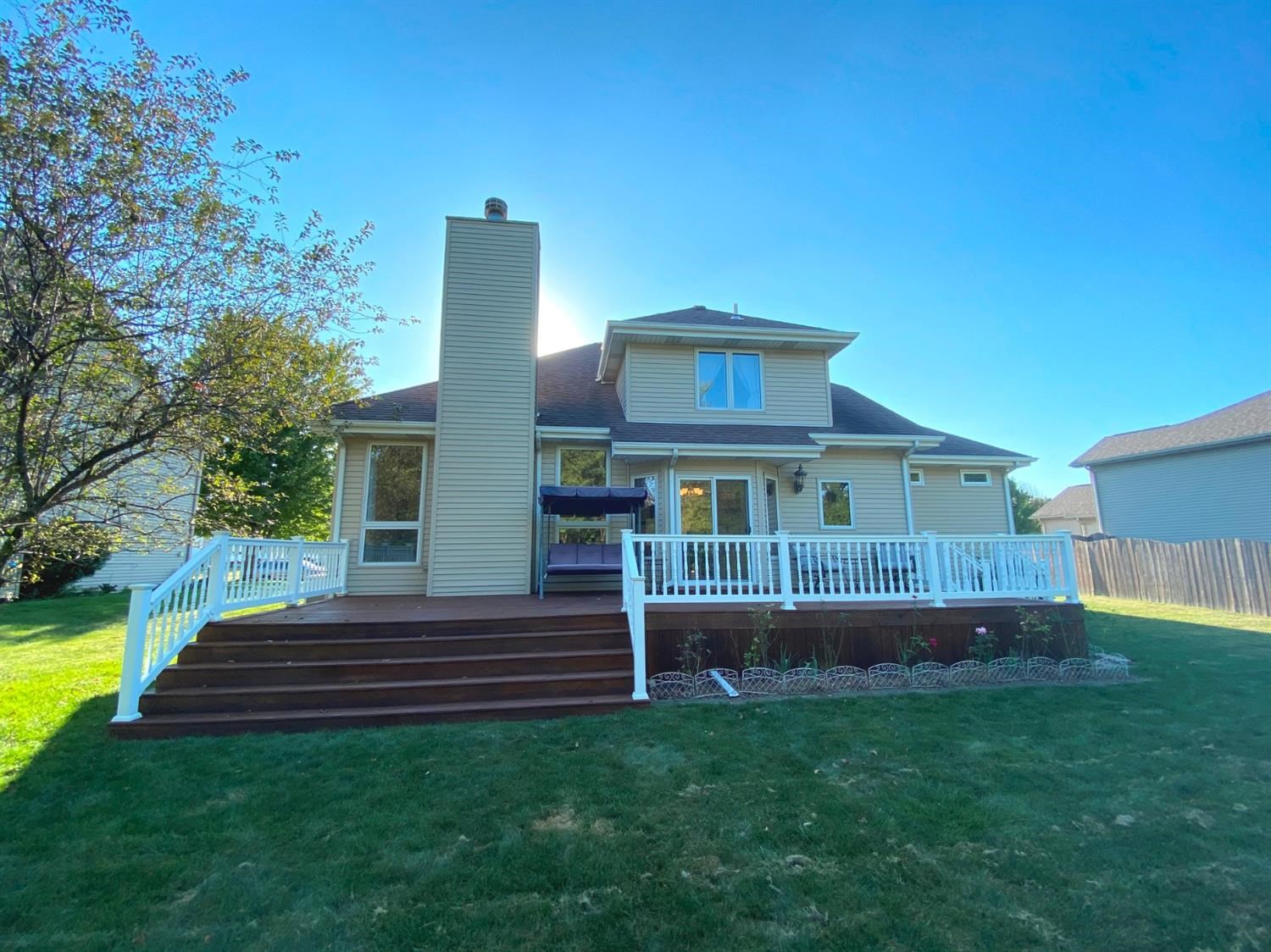 1467 Edgewater Road Crown Point, IN 46307 - Photo 13 of 63 1500x1124