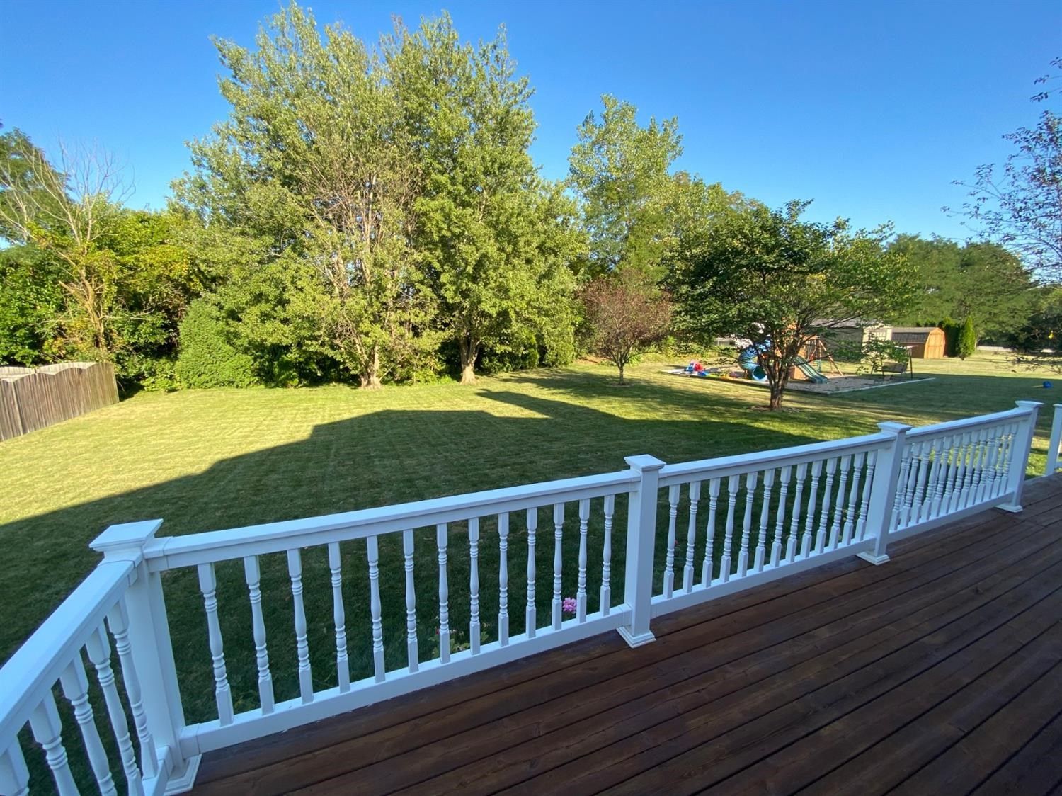 1467 Edgewater Road Crown Point, IN 46307 - Photo 17 of 63 1500x1124