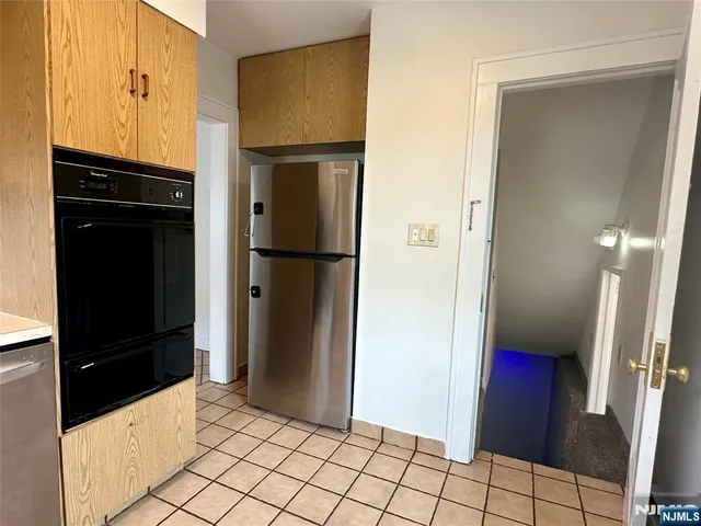 $2,950 | 7-31 Henderson Boulevard, Unit 1, Fair Lawn, NJ 07410