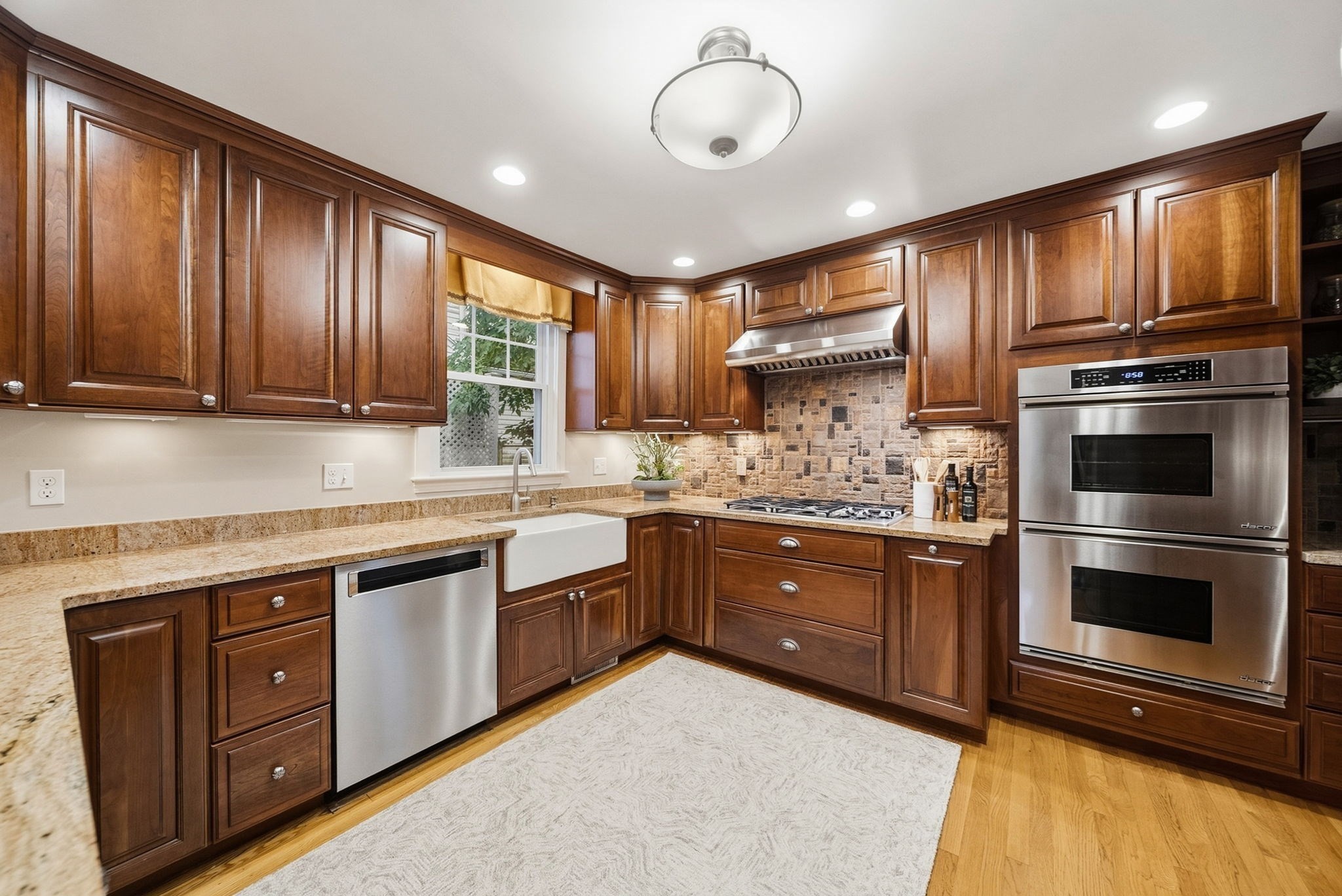 16 Gage Street Needham, MA 02492 - Photo 5 of 32 Gallery Image 5